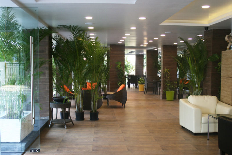 Corporate Stay Πούνε Εξωτερικό φωτογραφία
